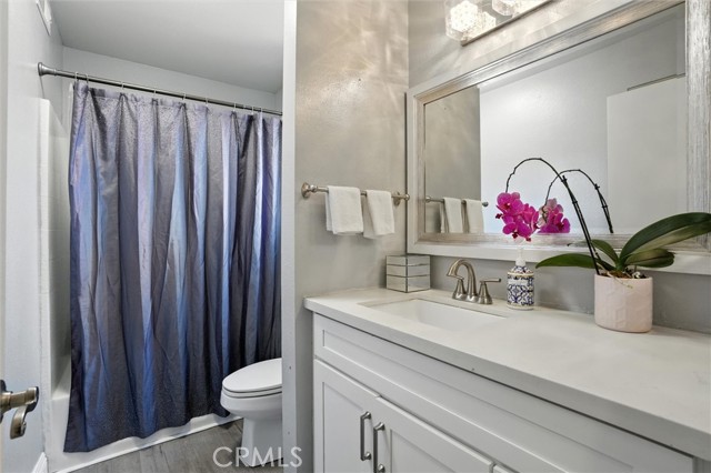 26212 La Real, Mission Viejo CA: https://media.crmls.org/medias/315f56eb-9a90-484e-8368-425a42a6343a.jpg