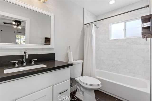 5018 Deelane Street, Torrance CA: https://media.crmls.org/medias/315f9f17-668a-4f5e-8fa0-fb4c22abe976.jpg