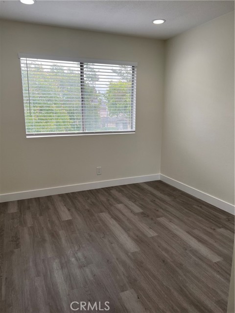 Detail Gallery Image 12 of 13 For 1723 Normandy Pl #D,  Santa Ana,  CA 92705 - 2 Beds | 1 Baths