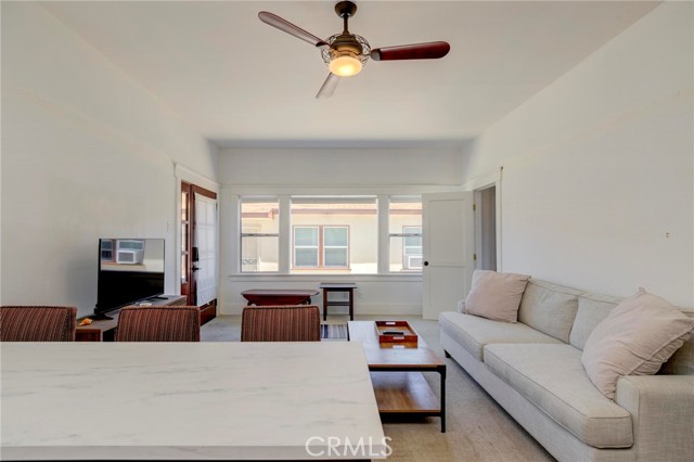 571 W 17th Street, San Pedro CA: https://media.crmls.org/medias/31603e05-aaa3-42ee-9590-09d2248fcd4a.jpg