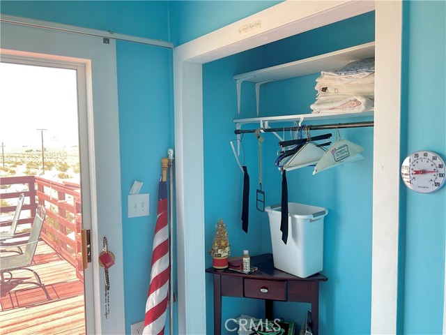 68919 Kachina Drive, 29 Palms CA: https://media.crmls.org/medias/316136f7-5cae-474e-9e12-663a09898fe3.jpg