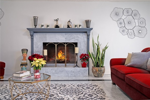 Detail Gallery Image 7 of 70 For 10660 Melvin Ave, Porter Ranch,  CA 91326 - 5 Beds | 3/1 Baths