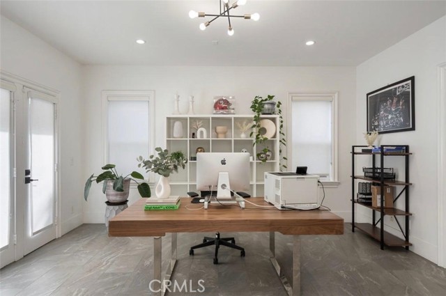 Detail Gallery Image 22 of 34 For 9069 Gallatin, Downey,  CA 90240 - 6 Beds | 6 Baths