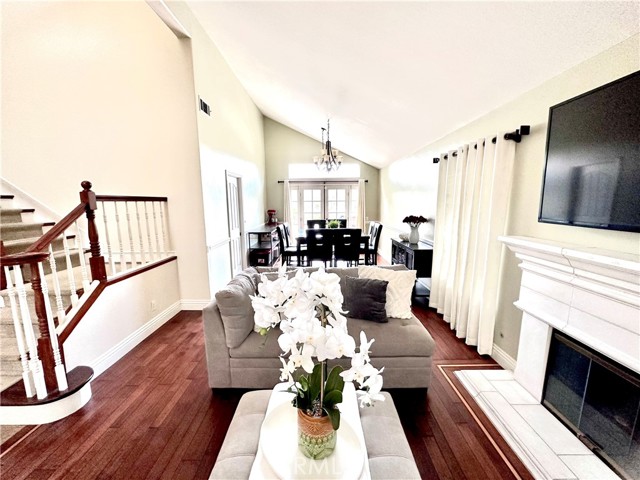 28344 Maxine Lane, Santa Clarita, CA, 91350 28344 Maxine Lane, Santa Clarita, CA, 91350