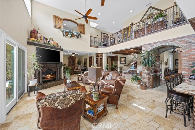 Detail Gallery Image 67 of 75 For 14025 Yokuts, Bakersfield,  CA 93306 - 4 Beds | 5 Baths