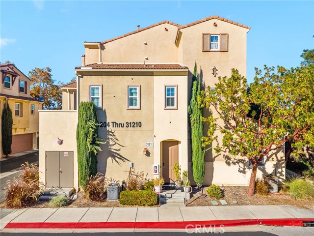 Detail Gallery Image 41 of 47 For 31210 Strawberry Tree, Temecula,  CA 92592 - 3 Beds | 2/1 Baths