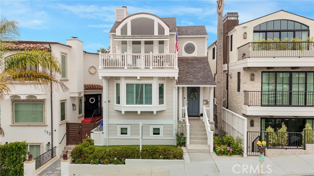 135 33rd, Hermosa Beach, California 90254, 4 Bedrooms Bedrooms, ,3 BathroomsBathrooms,Residential,For Sale,33rd,SB26090971 135 33rd, Hermosa Beach, California 90254, 4 Bedrooms Bedrooms, ,3 BathroomsBathrooms,Residential,For Sale,33rd,SB26090971