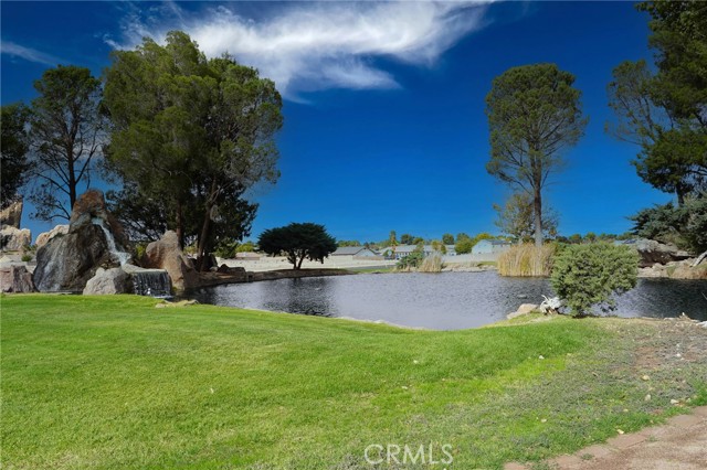 Detail Gallery Image 2 of 19 For 27160 Vista #36,  Helendale,  CA 92342 - 2 Beds | 2 Baths