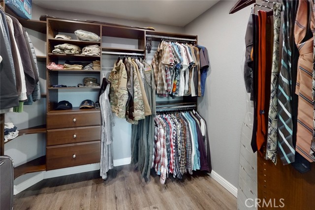 Detail Gallery Image 30 of 58 For 1805 Whispering Oaks Dr, Yuba City,  CA 95991 - 4 Beds | 2 Baths