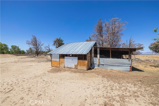 Detail Gallery Image 27 of 74 For 15374 Gaskell Road, Rosamond,  CA 93560 - 4 Beds | 4 Baths