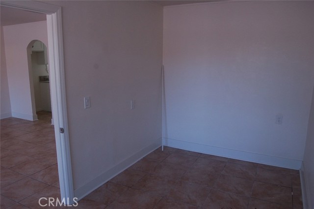 16171 Foothill Boulevard, Fontana CA: https://media.crmls.org/medias/3167e191-99bb-4e98-9531-8f00182ba907.jpg