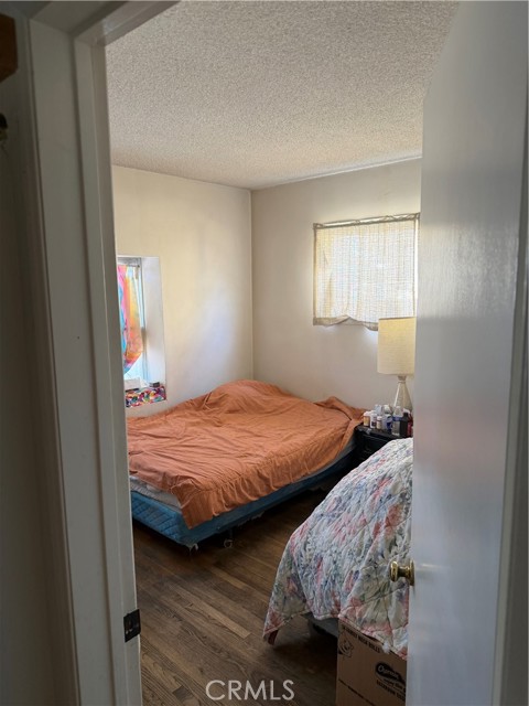 Detail Gallery Image 14 of 15 For 7232 Zelzah, Reseda,  CA 91335 - 3 Beds | 2 Baths