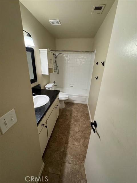 Detail Gallery Image 39 of 52 For 909 Mckelvy Ave, Clovis,  CA 93611 - 4 Beds | 2 Baths