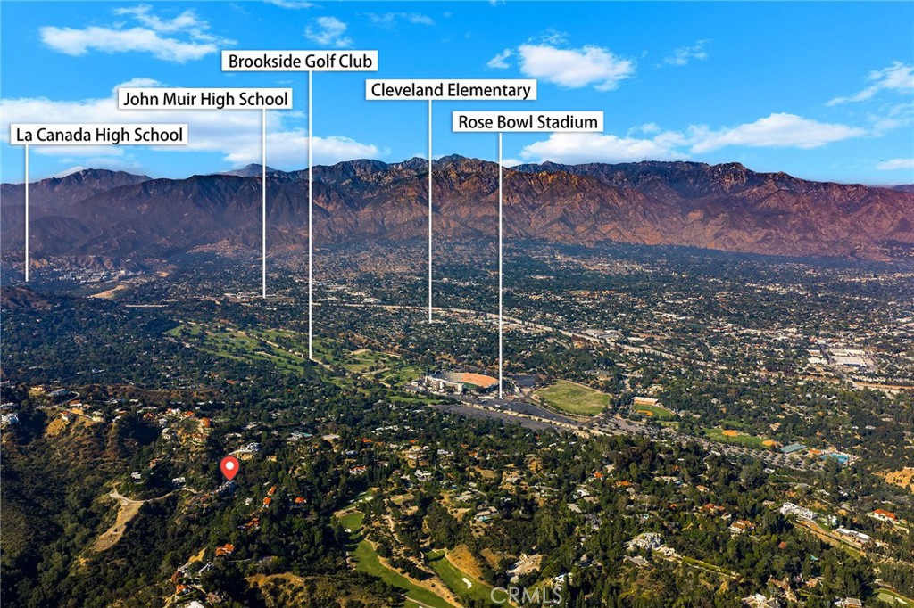 https://media.crmls.org/medias/31694ecd-1564-41bf-83a9-86a6ce707803.jpg?preset=X-Large