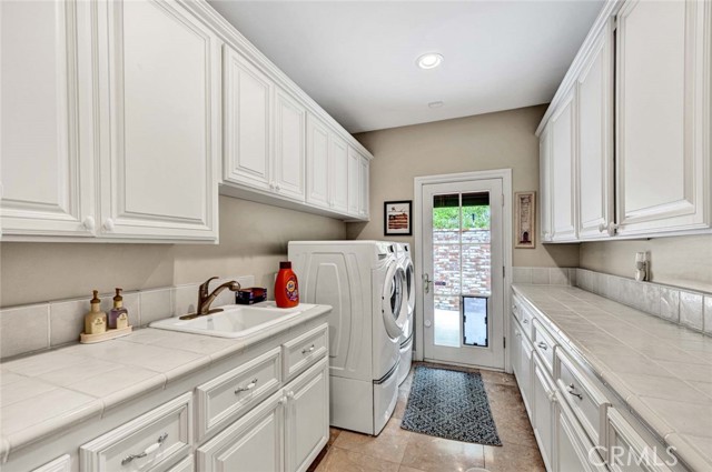 Detail Gallery Image 31 of 75 For 10302 Broadview Place, North Tustin,  CA 92705 - 5 Beds | 4/1 Baths