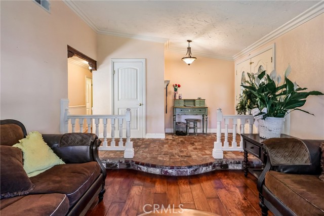 Detail Gallery Image 13 of 59 For 2490 Michigan, Claremont,  CA 91711 - 4 Beds | 2 Baths