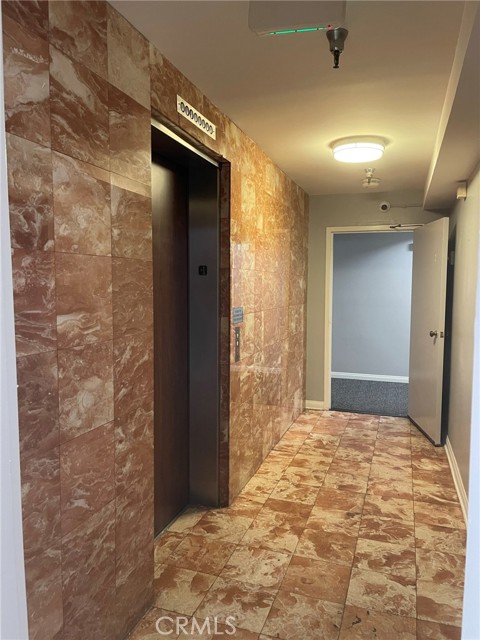 Detail Gallery Image 3 of 15 For 5143 Bakman #308,  North Hollywood,  CA 91601 - 1 Beds | 1 Baths