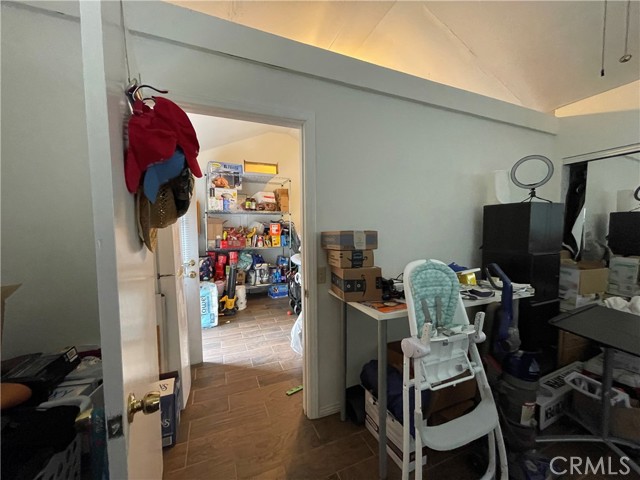 643 W Alegria Avenue, Sierra Madre CA: https://media.crmls.org/medias/316b73fd-ac40-49b6-84c7-cdda5d71d32d.jpg