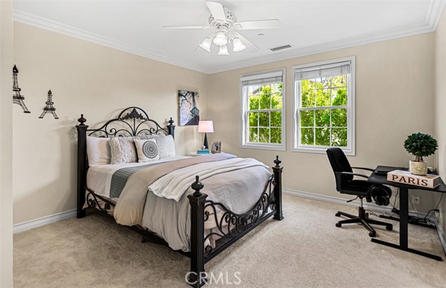 Detail Gallery Image 39 of 75 For 26012 Horseshoe Cr, Laguna Hills,  CA 92653 - 5 Beds | 5/1 Baths