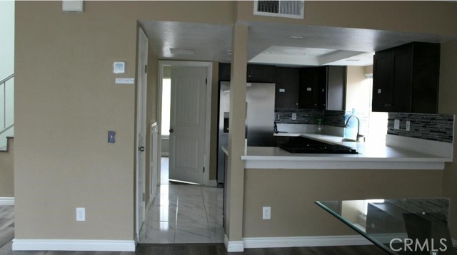 Detail Gallery Image 7 of 18 For 23809 Parkland Ave, Moreno Valley,  CA 92557 - 4 Beds | 2/1 Baths