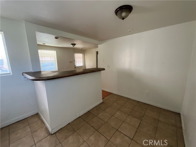 Detail Gallery Image 4 of 9 For 1328 Mt Vernon #1/2,  Colton,  CA 92324 - 1 Beds | 1 Baths