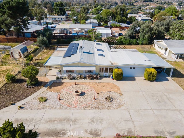 26730 Franklin Avenue, Hemet CA: https://media.crmls.org/medias/316c78d0-867a-4fd3-ad3b-ff79d7dcc3e3.jpg