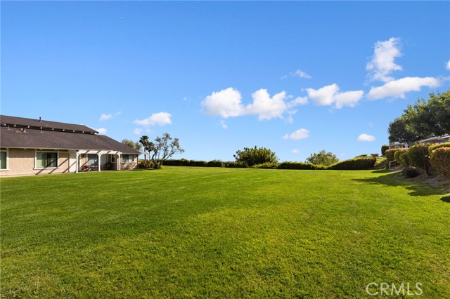 285 Calle Cuervo, San Clemente CA: https://media.crmls.org/medias/316d849d-fea5-4042-9eb9-7c23e44a3af9.jpg