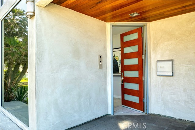 Detail Gallery Image 9 of 35 For 2522 the Strand, Manhattan Beach,  CA 90266 - 3 Beds | 3/1 Baths