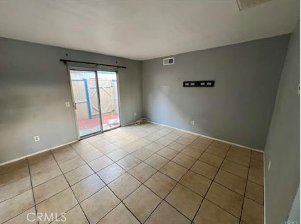 16770 SAN BERNARDINO, Fontana CA: https://media.crmls.org/medias/316e6f19-66a1-4023-abd1-ef0e13a648bd.jpg