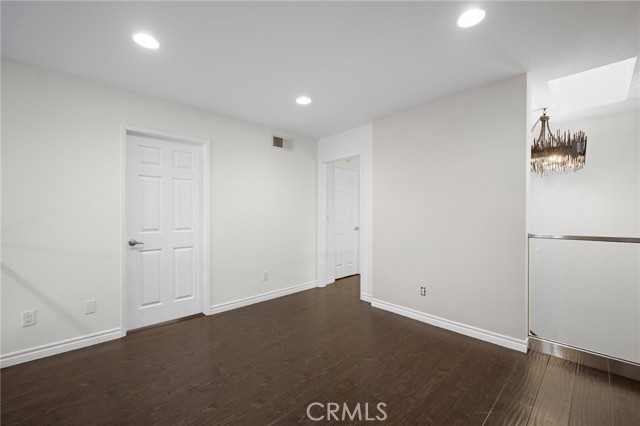 Detail Gallery Image 17 of 34 For 323 N Jackson #119,  Glendale,  CA 91206 - 2 Beds | 2/1 Baths