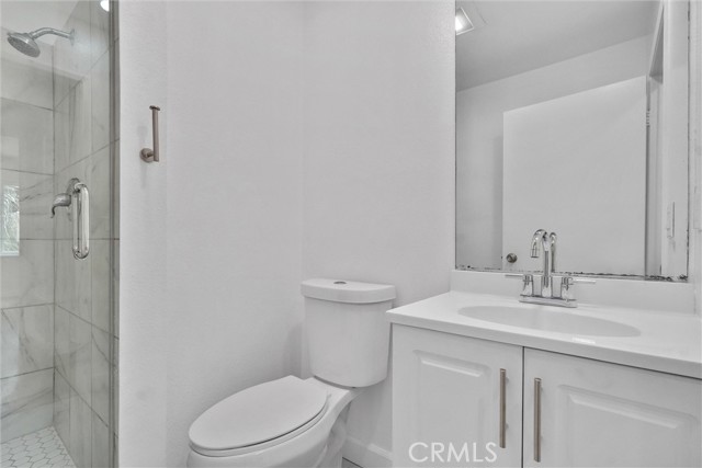 600 W 3rd Street, Santa Ana CA: https://media.crmls.org/medias/316f06df-d01d-40d6-836f-cebb0fd8906c.jpg