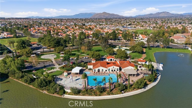 Detail Gallery Image 20 of 23 For 25796 Iris #C,  Moreno Valley,  CA 92551 - 3 Beds | 3 Baths