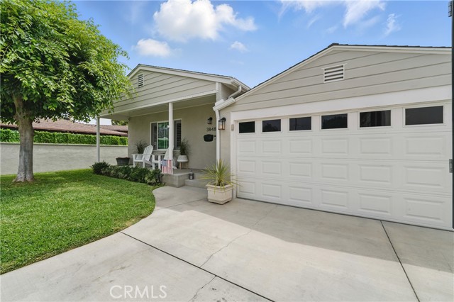 Detail Gallery Image 4 of 53 For 3848 Ocana Ave, Long Beach,  CA 90808 - 2 Beds | 1 Baths