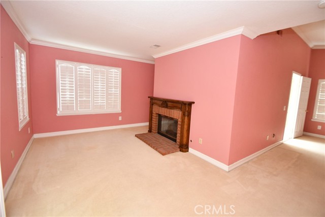 2123 Shelburne Way, Torrance CA: https://media.crmls.org/medias/316fb947-08cb-47ad-9d75-6a5eda7dde6b.jpg