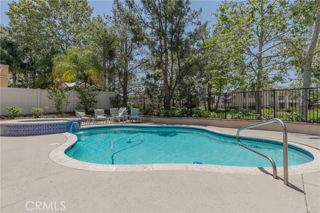 Image 29 of 40 For 11538 Stoney Brook Court