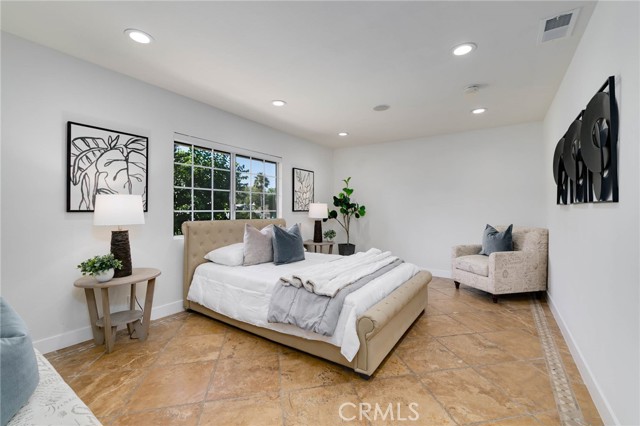 37 Sierra Madre Boulevard, Arcadia CA: https://media.crmls.org/medias/31712759-f97c-4c29-971d-3ed8522576a3.jpg