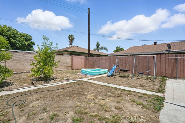 260 E Whittier Avenue, Hemet CA: https://media.crmls.org/medias/31716fbc-596e-4d1e-bc10-504253f99212.jpg