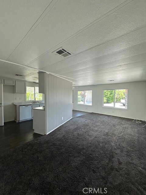 Detail Gallery Image 6 of 12 For 1134 Villa Calimesa Ln #106,  Calimesa,  CA 92320 - 2 Beds | 2 Baths