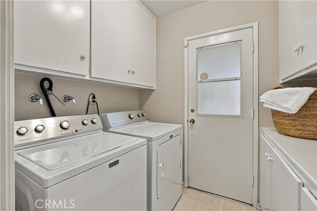 9817 Donna Avenue photo 31
