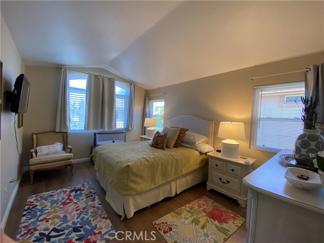 317338cd 7e1e 4d06 Bebc 2fa0d7126476