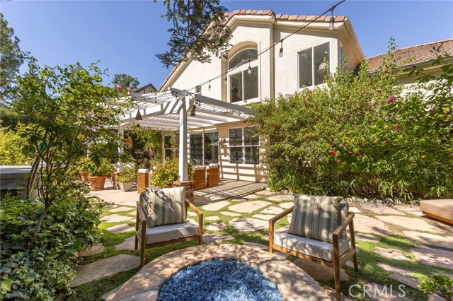 Detail Gallery Image 33 of 55 For 5985 Vista De La Luz, Woodland Hills,  CA 91367 - 4 Beds | 3/1 Baths