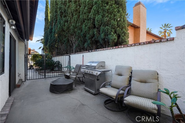 485 Wedgewood Court, Duarte CA: https://media.crmls.org/medias/3173b7d1-75ee-4662-bb0c-99f0c818be8f.jpg