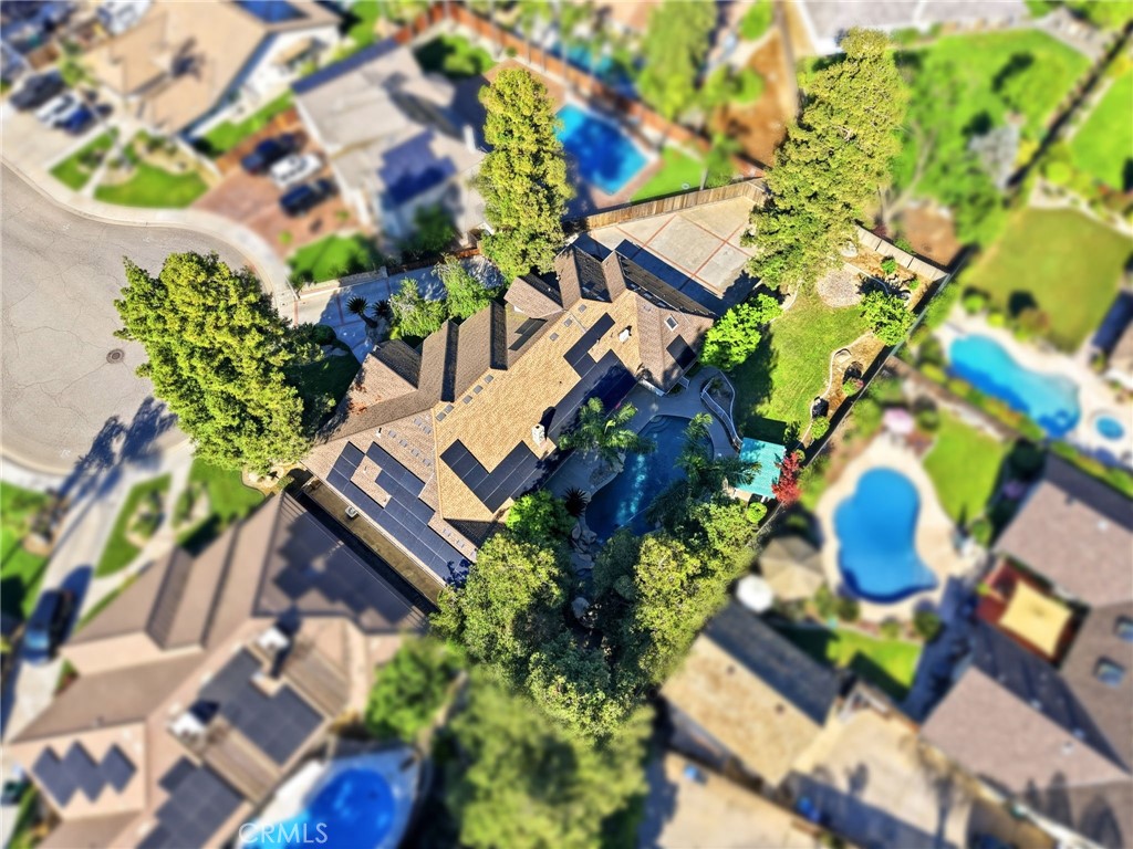 https://media.crmls.org/medias/317515cd-e6ef-4575-b12c-d3dc0f8d99f8.jpg?preset=X-Large