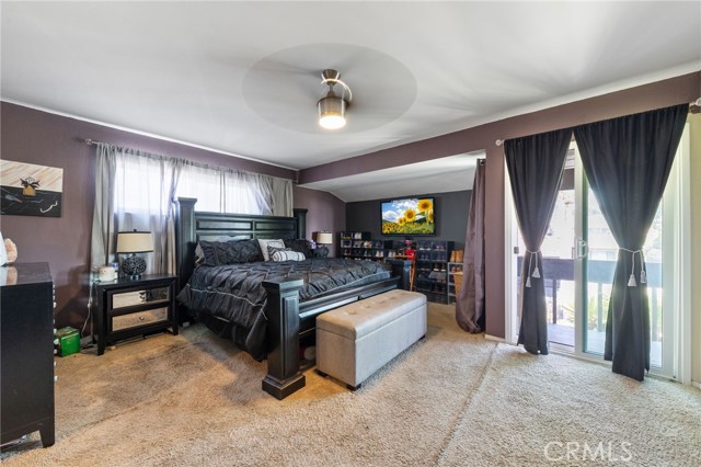 Detail Gallery Image 22 of 40 For 2102 Tern Bay Ln, Lakewood,  CA 90712 - 5 Beds | 2/1 Baths