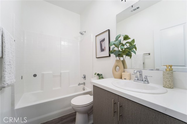 Detail Gallery Image 36 of 50 For 178 N Orange Ave, Brea,  CA 92821 - 3 Beds | 2/2 Baths