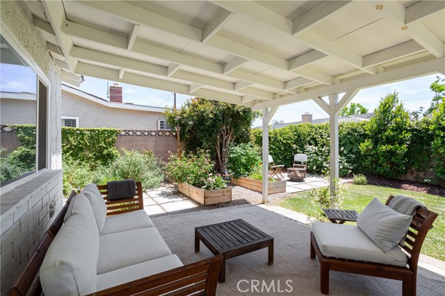 2136 E Jackson Avenue, Orange CA: https://media.crmls.org/medias/31760431-7a07-4381-9a6f-6f62bb8d17ed.jpg