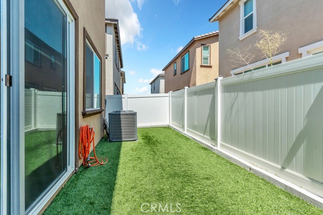 Detail Gallery Image 33 of 46 For 28175 Ashtree St, Temecula,  CA 92591 - 3 Beds | 2/1 Baths