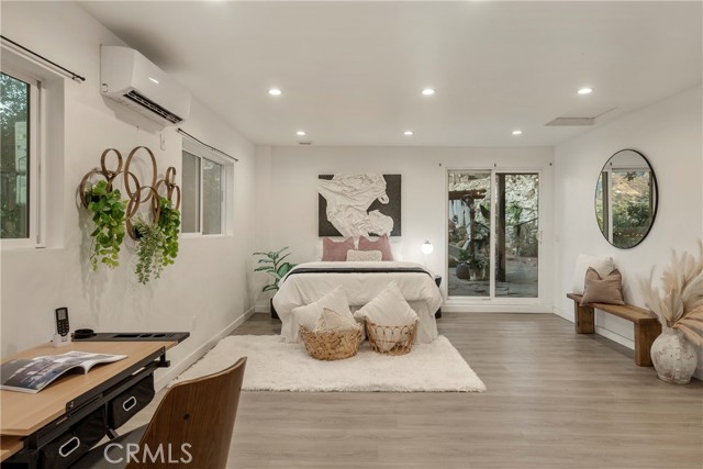 9570 Amoret Drive, Tujunga CA: https://media.crmls.org/medias/31768f3a-7e54-4606-9131-744e77845a16.jpg
