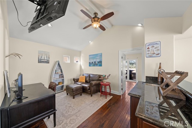 Detail Gallery Image 45 of 56 For 216 10th St, Huntington Beach,  CA 92648 - 4 Beds | 3/2 Baths