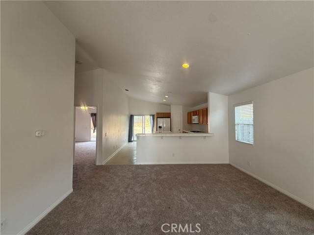 Detail Gallery Image 8 of 33 For 1230 Tourmaline Ave, Mentone,  CA 92359 - 3 Beds | 2 Baths